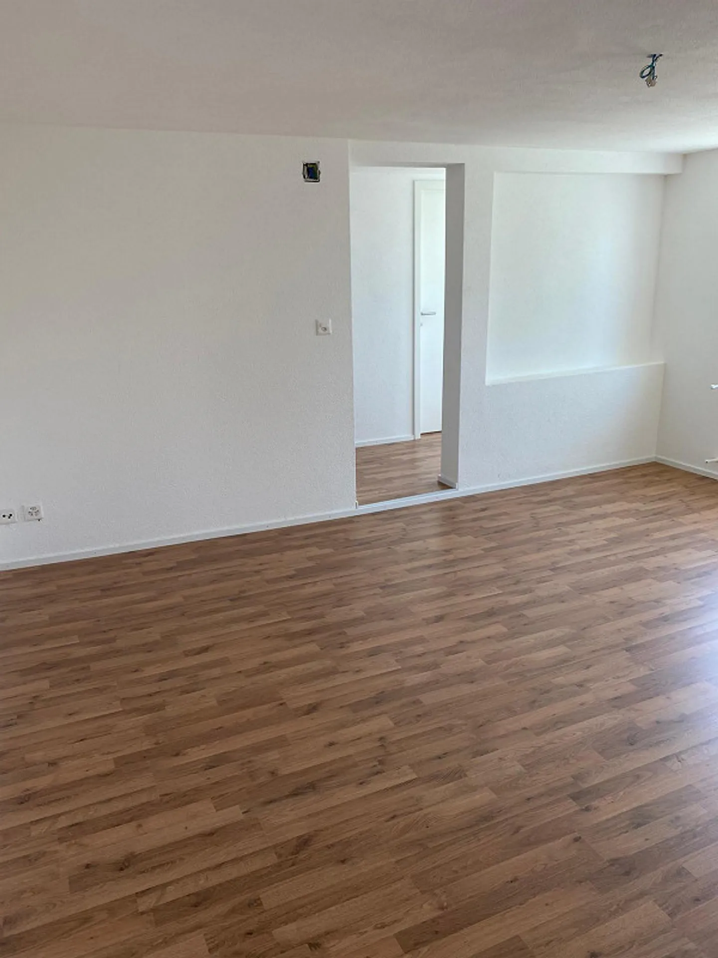 Beautiful 2.5-room apartment in a central location - Photo 5 of 9