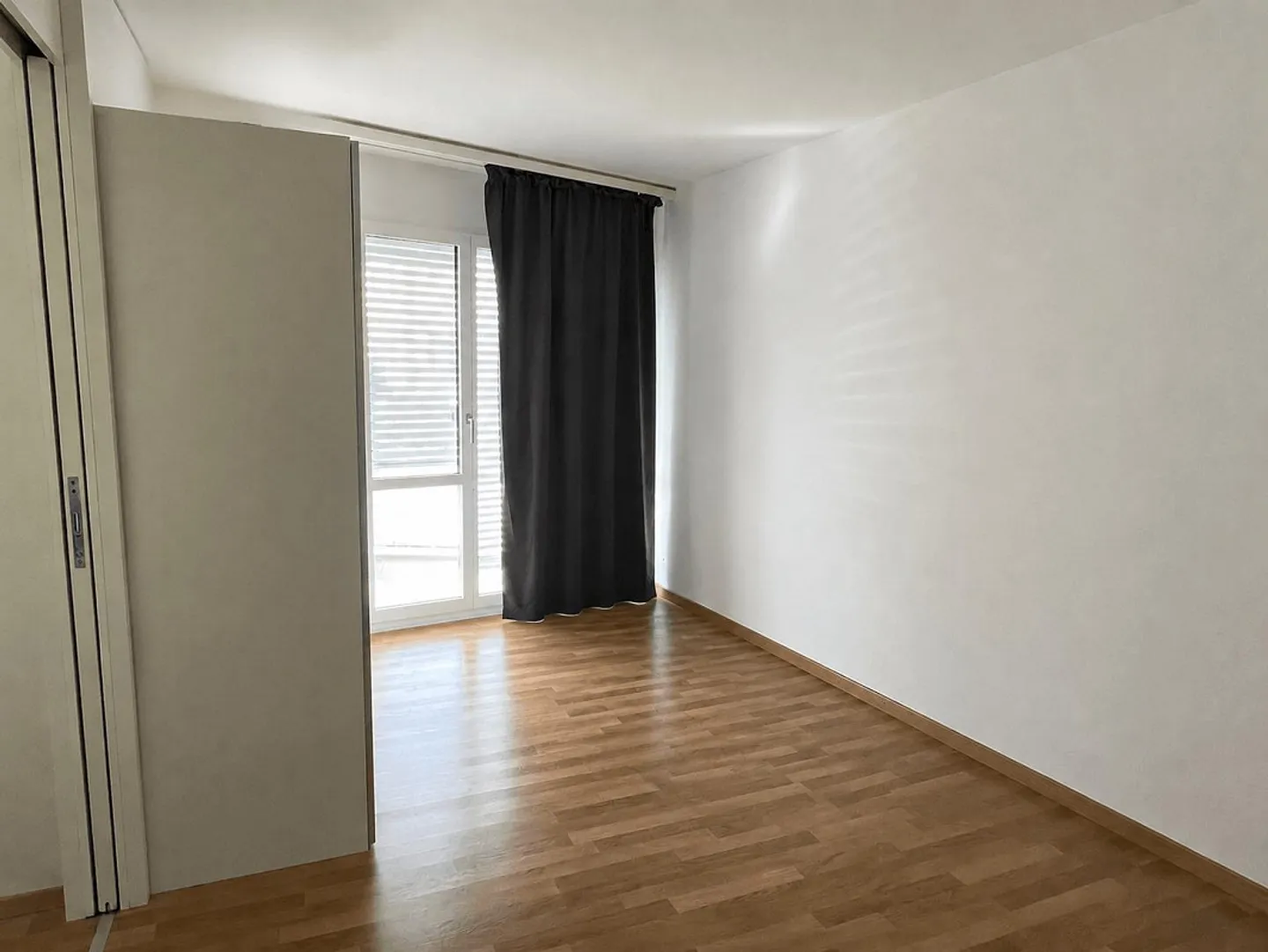 2.5-Room Apartment with Room for Ideas - Photo 2 of 5