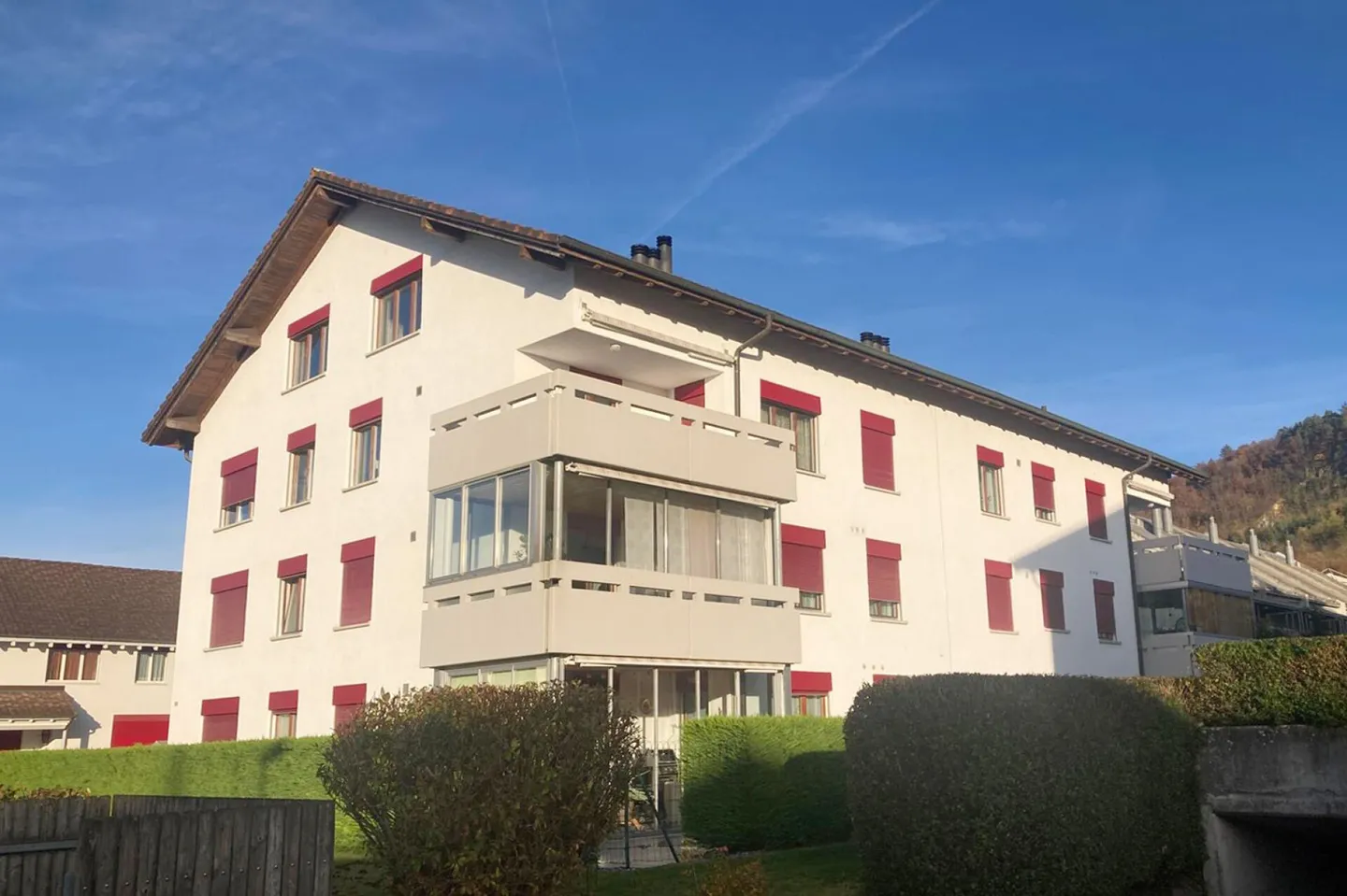 Familienfreundliche Wohnung mit Balkon und Tiefgaragenparkplatz - Foto 1 di 8