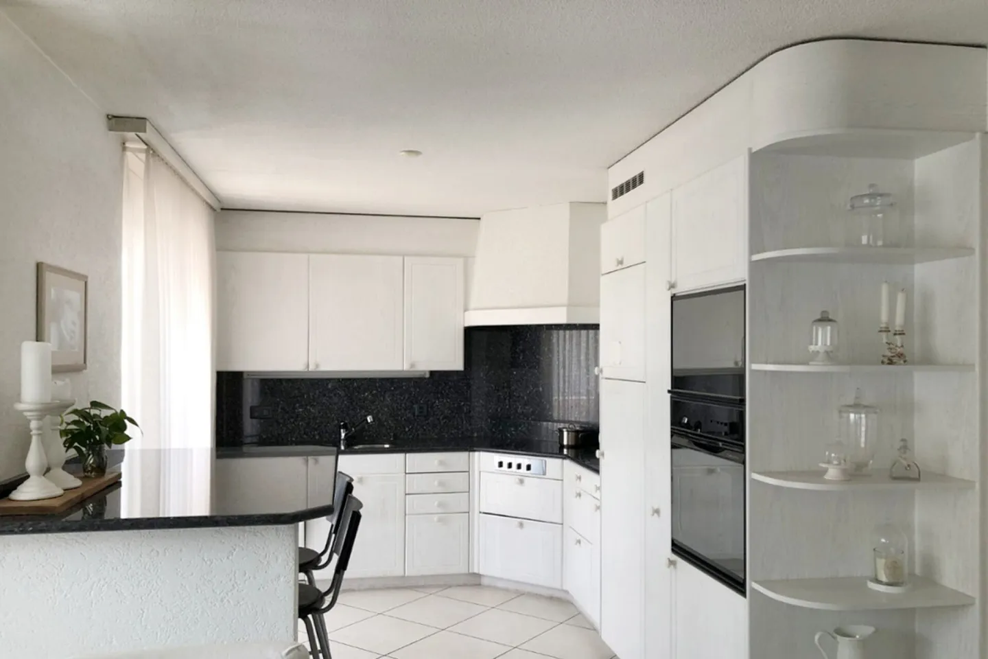 Familienfreundliche Wohnung mit Balkon und Tiefgaragenparkplatz - Foto 2 di 8