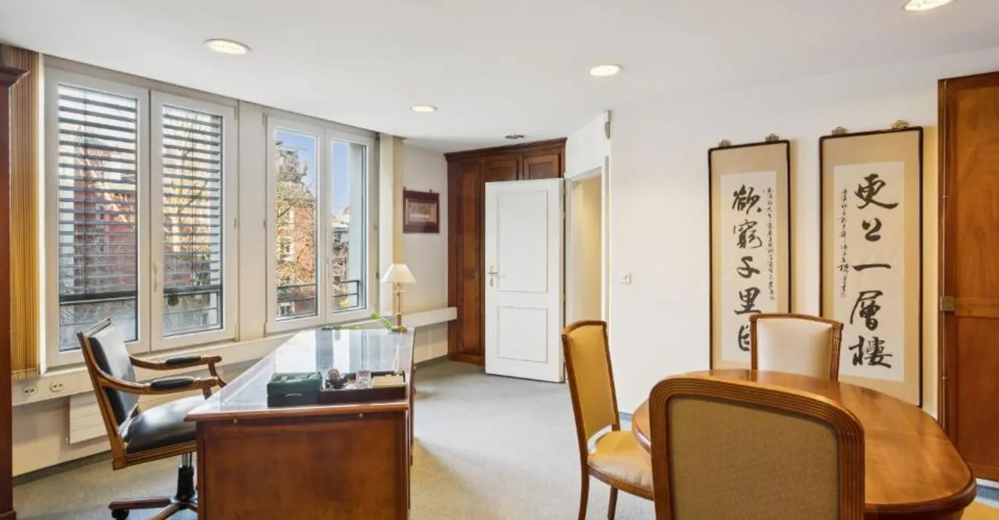 Office space for rent - Photo 7 of 9