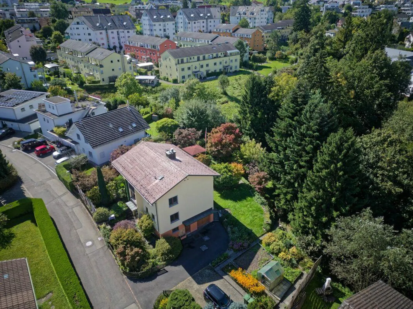 Maison bifamiliale au Sagenbach : BEAUCOUP DE POTENTIEL, GRAND TERRAIN - Photo 3 sur 17