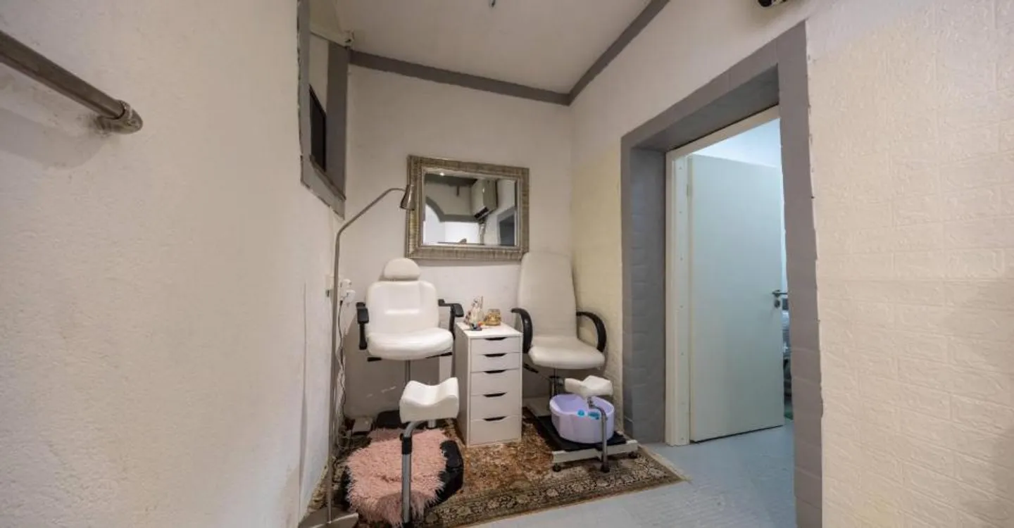 Aussergewöhnlicher Gewerberaum - Foto 6 von 8