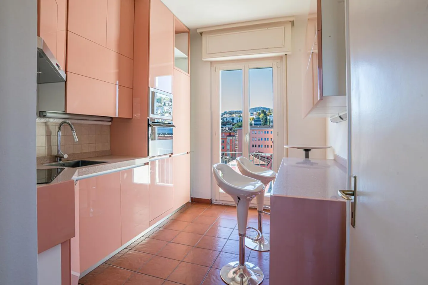 Penthouse a Lugano con Terrazzo - Foto 5 di 13