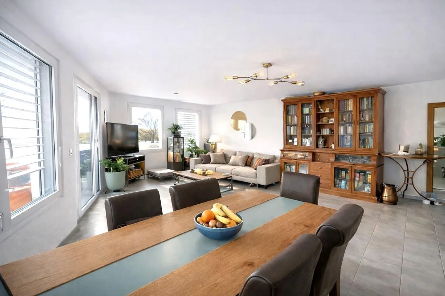 Zeitgemässe Wohnung in der Natur - Foto 2 von 11