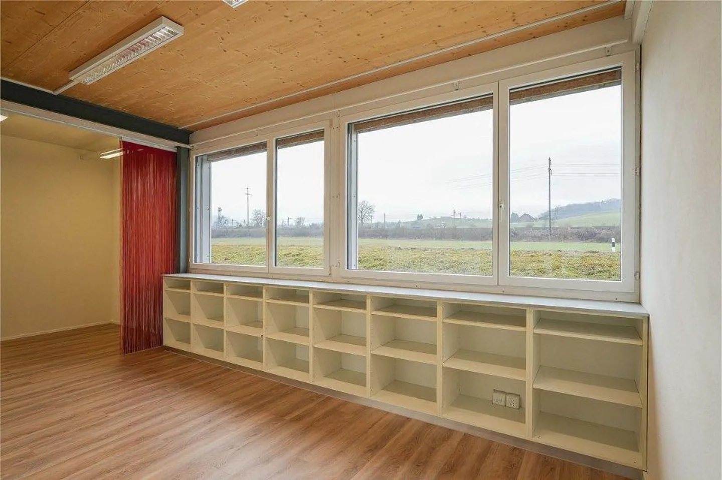 Utilisation polyvalente dans un emplacement pratique - Photo 3 sur 8