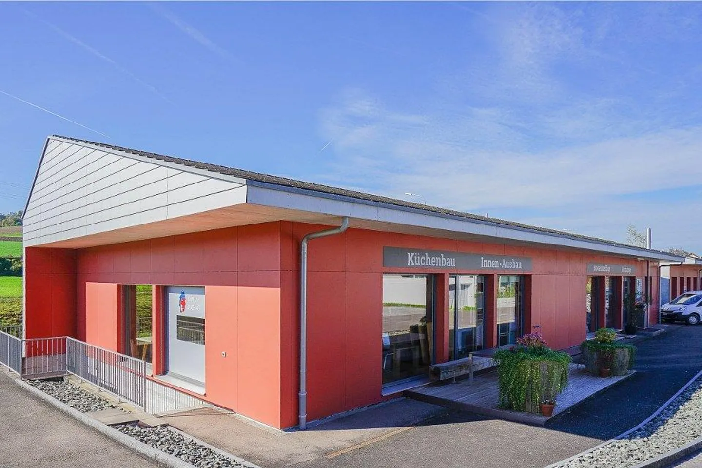 Utilisation polyvalente dans un emplacement pratique - Photo 4 sur 8