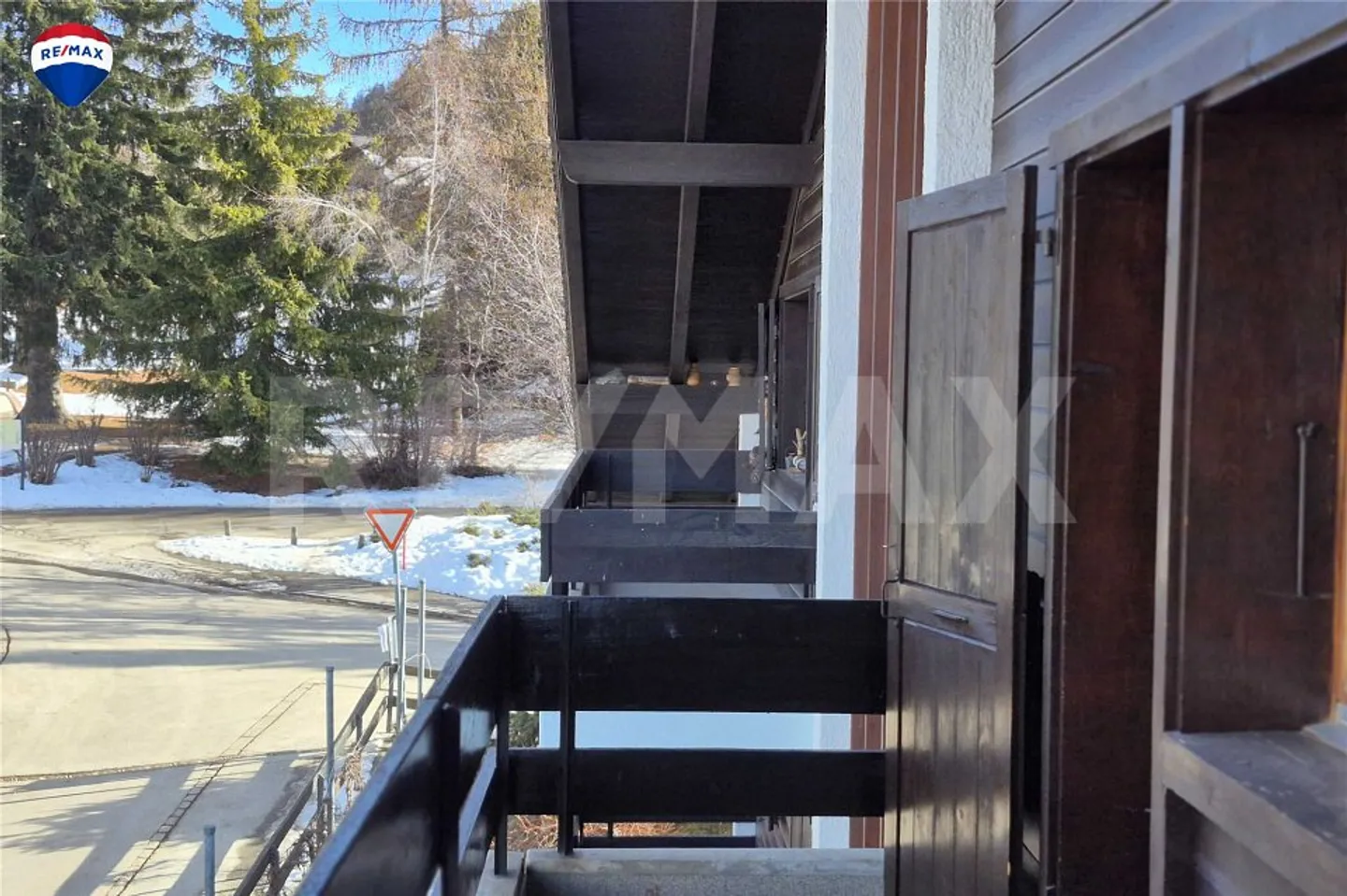 Grand Studio Sous Les Toits - Photo 4 sur 11