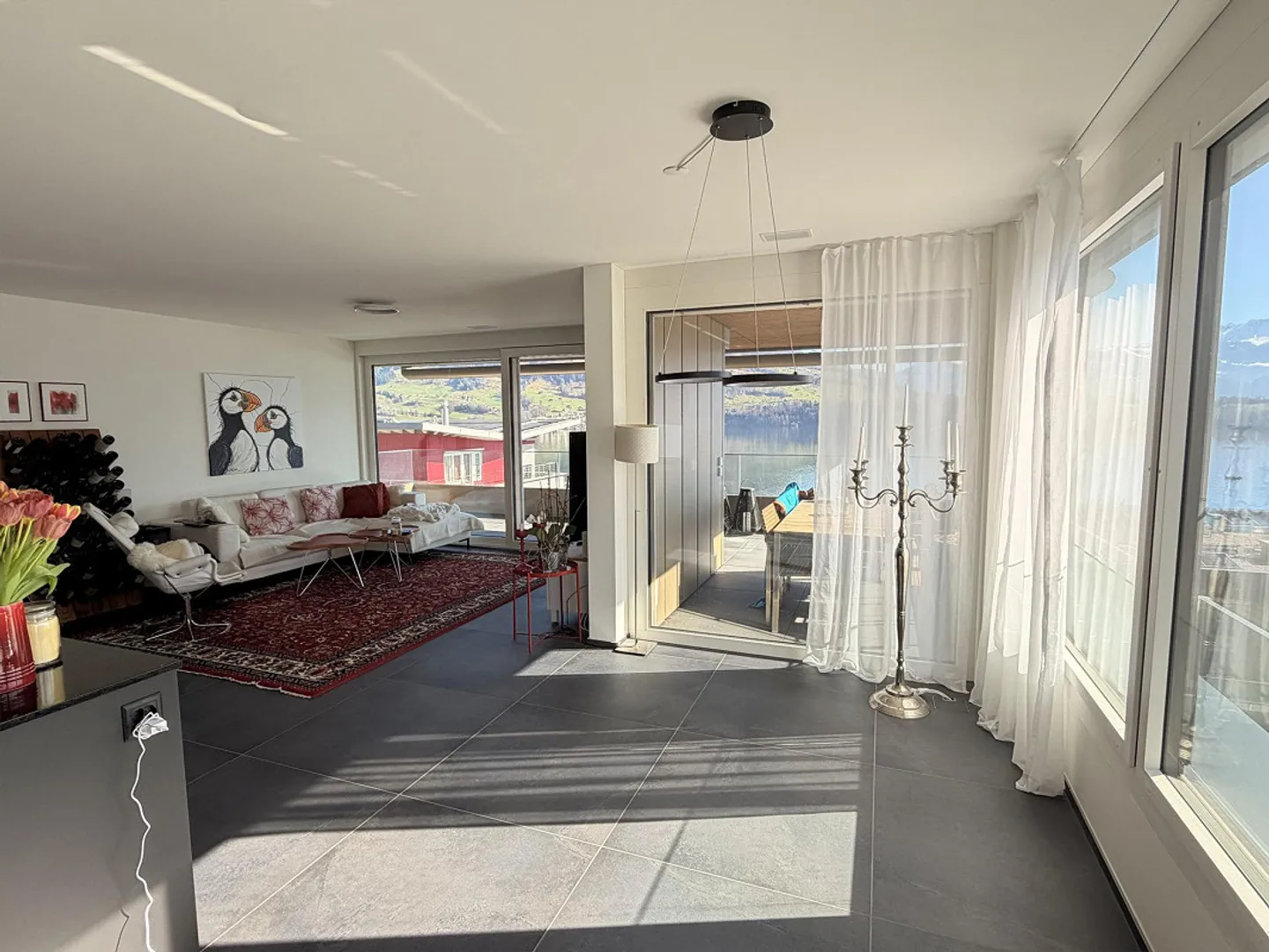 4.5 Room Apartment with Lake and Mountain View - Photo 4 of 18