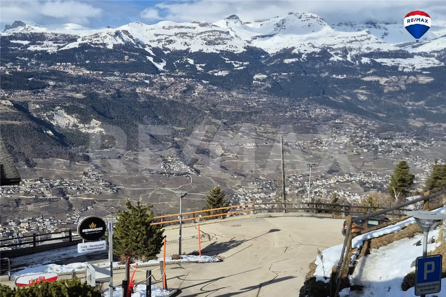 Grand Studio Sous Les Toits - Photo 9 sur 11