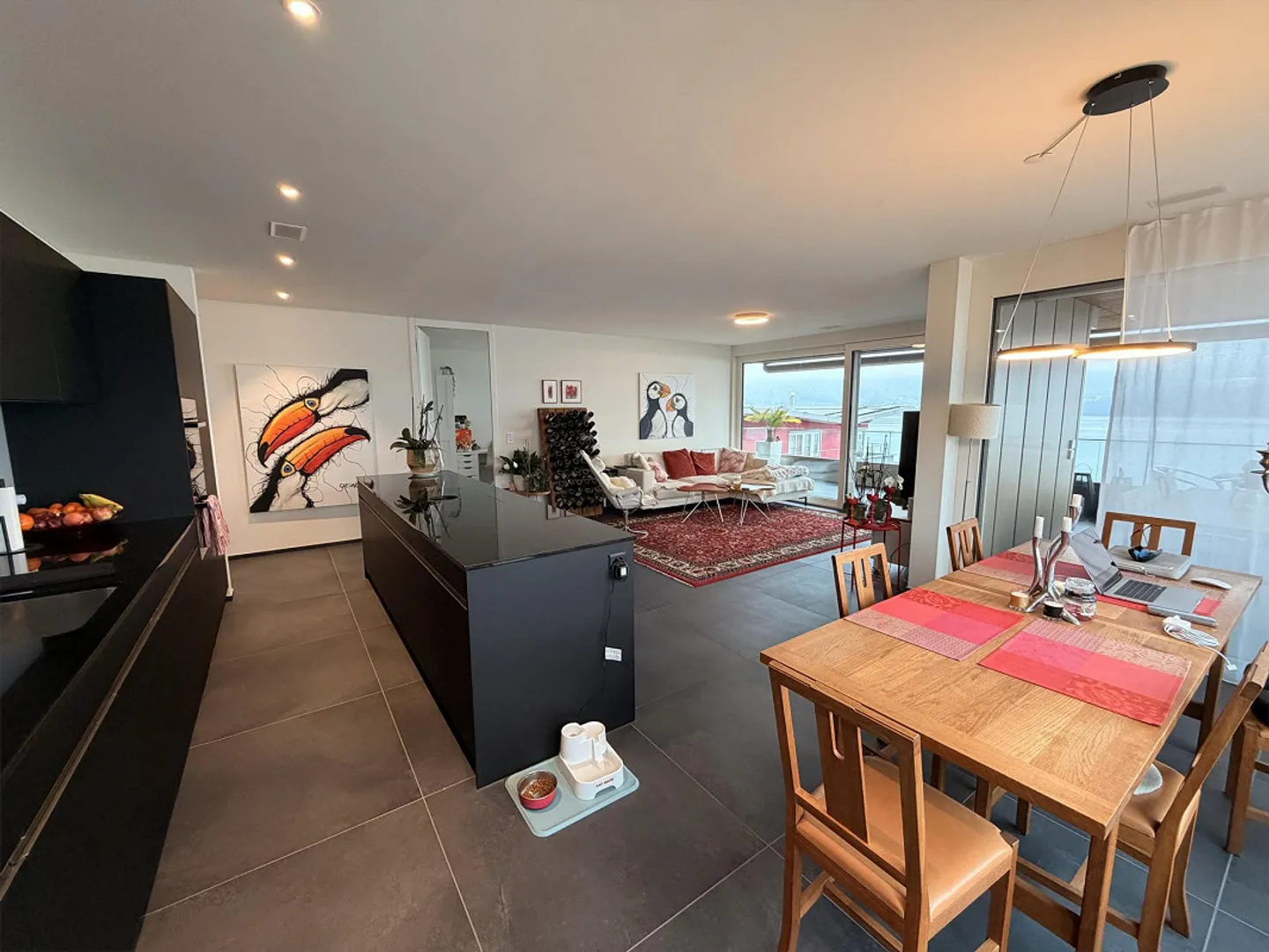 4.5 Room Apartment with Lake and Mountain View - Photo 10 of 18