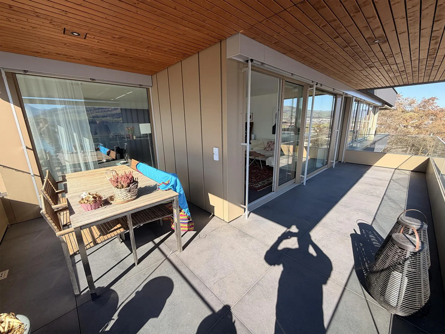 4.5 Room Apartment with Lake and Mountain View - Photo 17 of 18