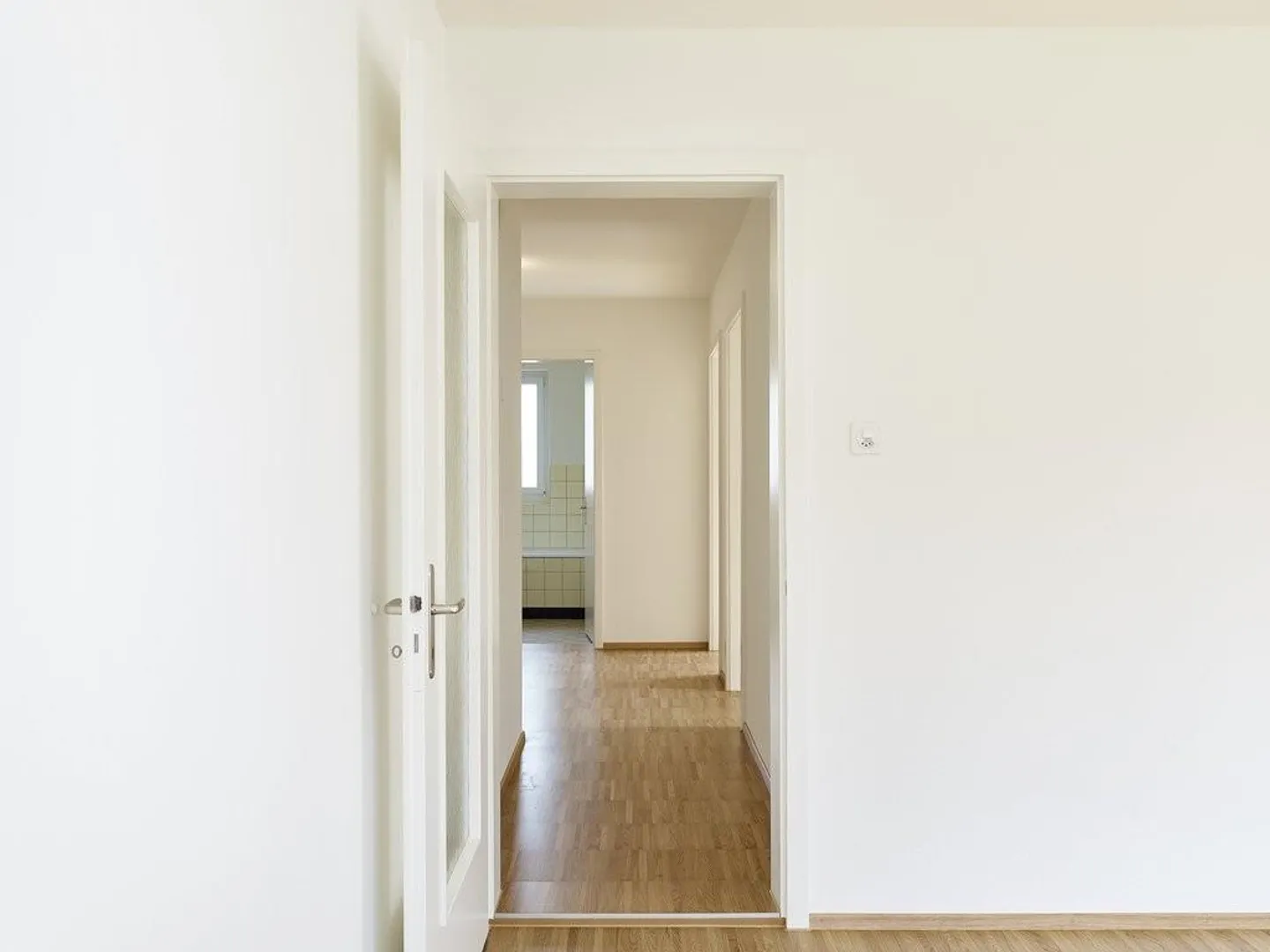 Spacious apartment in a good location - Photo 5 of 9