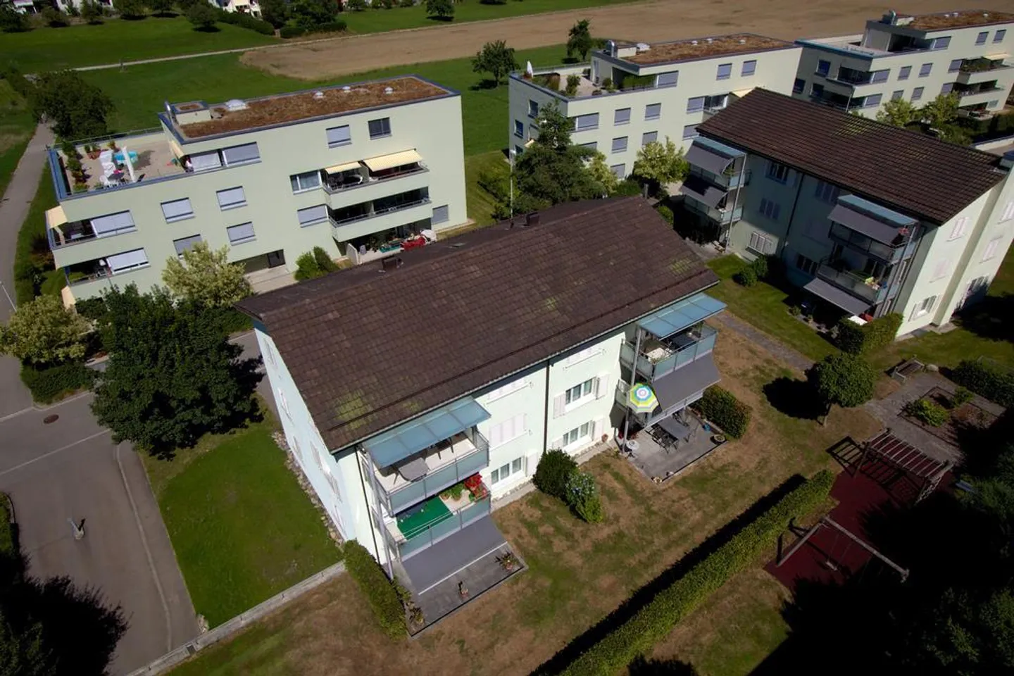 Sucht Ihr Auto noch ein daheim? - Foto 2 von 2