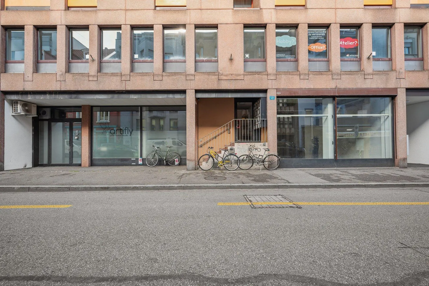 Spazio ufficio in affitto - Foto 1 di 10