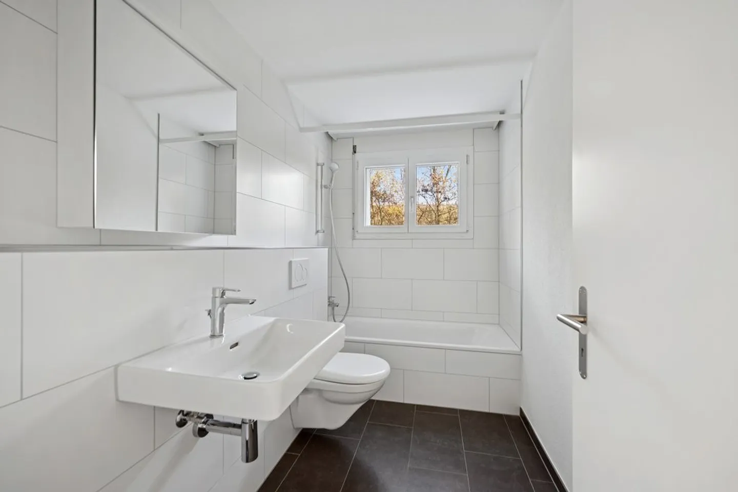 Large, bright apartment for rent in Thürnen! - Photo 8 of 8