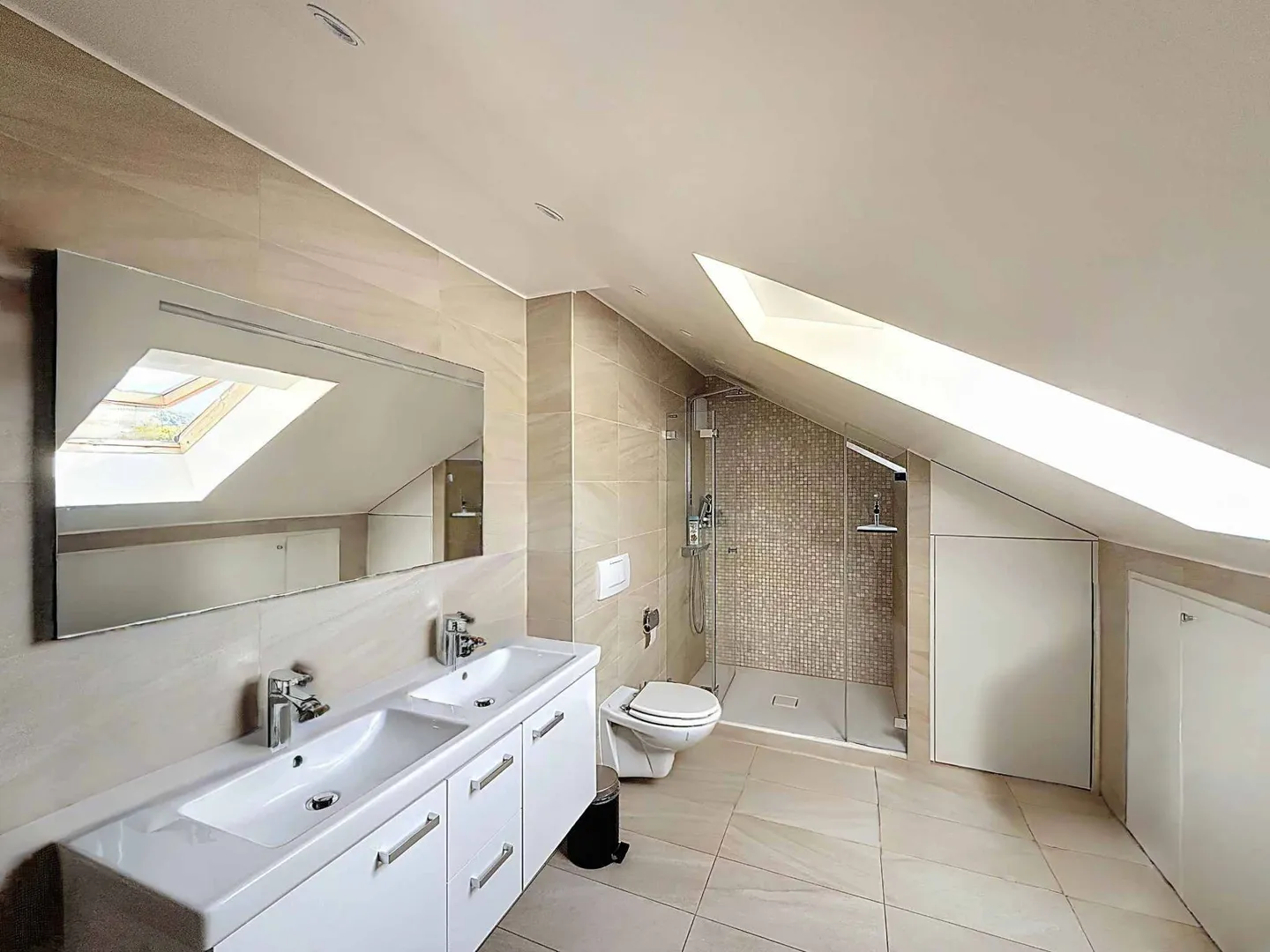 Exklusives Penthouse mit Garten - Foto 7 von 13