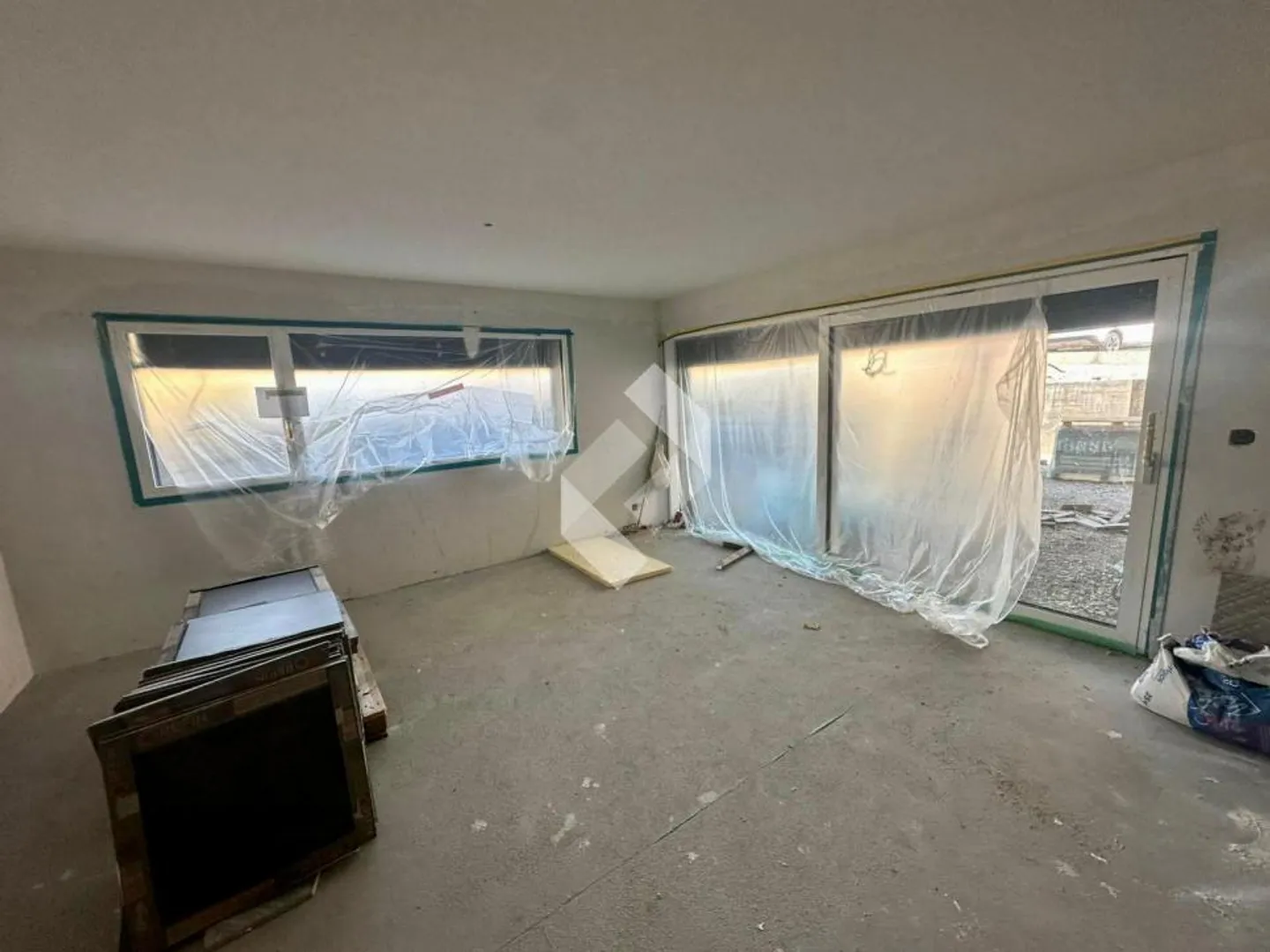 LAST AVAILABLE APARTMENT Beautiful Garden Level - Photo 3 of 11