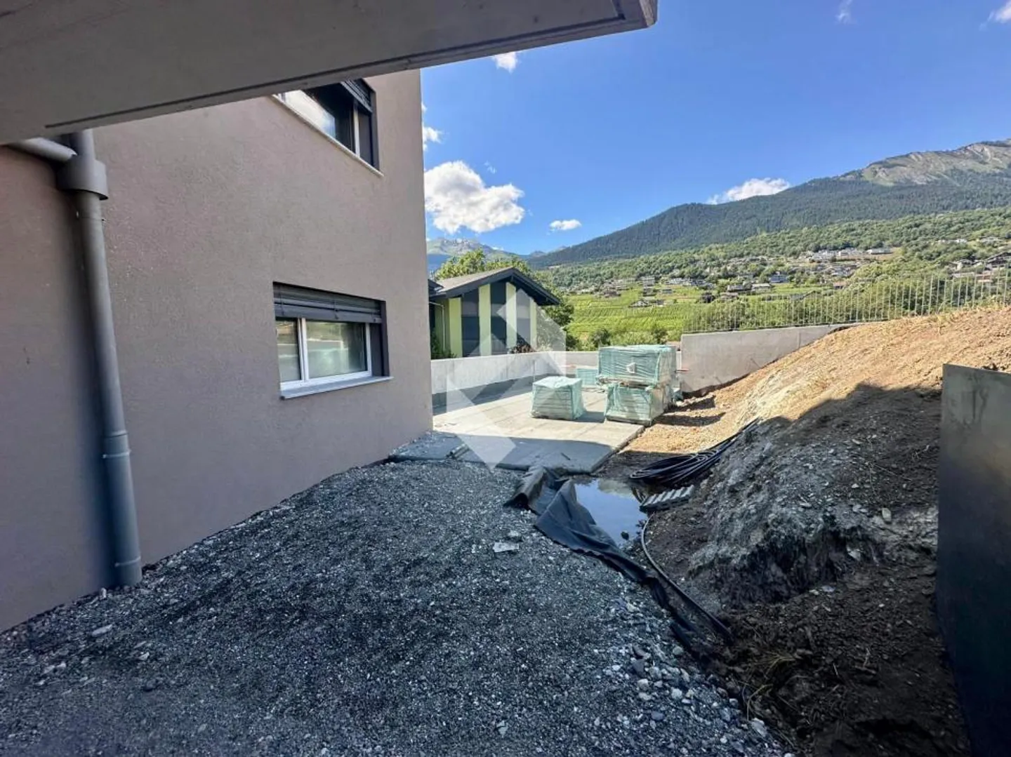 LAST AVAILABLE APARTMENT Beautiful Garden Level - Photo 6 of 11