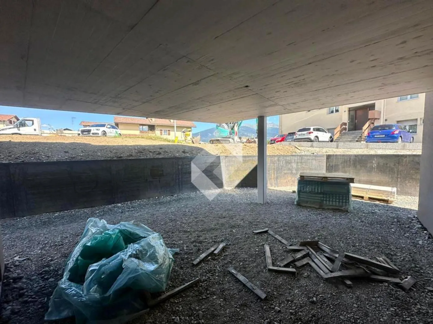 LAST AVAILABLE APARTMENT Beautiful Garden Level - Photo 2 of 11