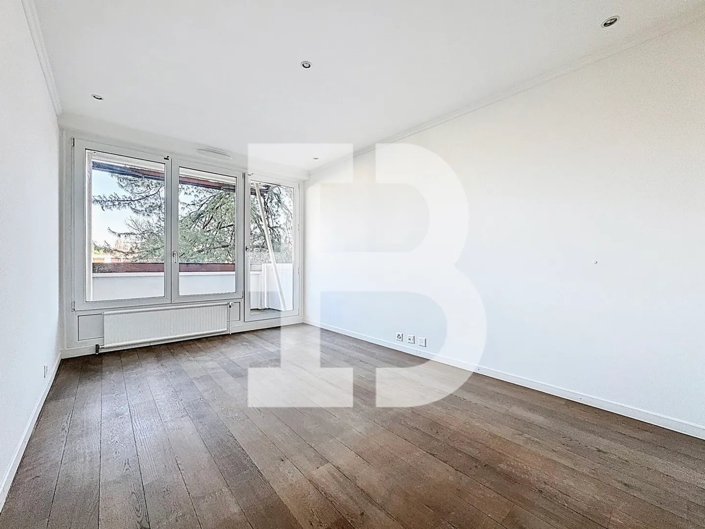 Geräumige Wohnung mit Balkon - Foto 8 von 12
