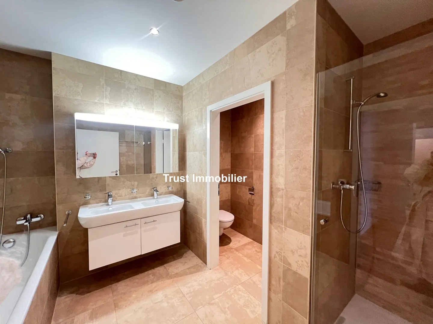 Appartement moderne avec vue Salève - Photo 13 sur 13