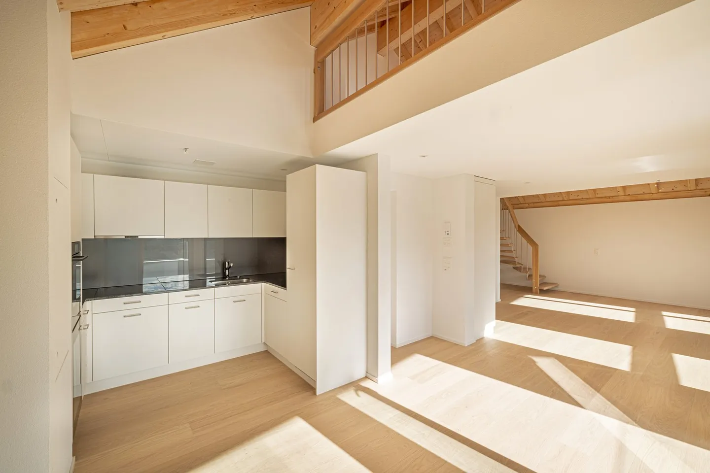 Exclusive 5.5-room new apartment in the heart of Domat/Ems ready for immediate occupancy - Photo 2 of 13