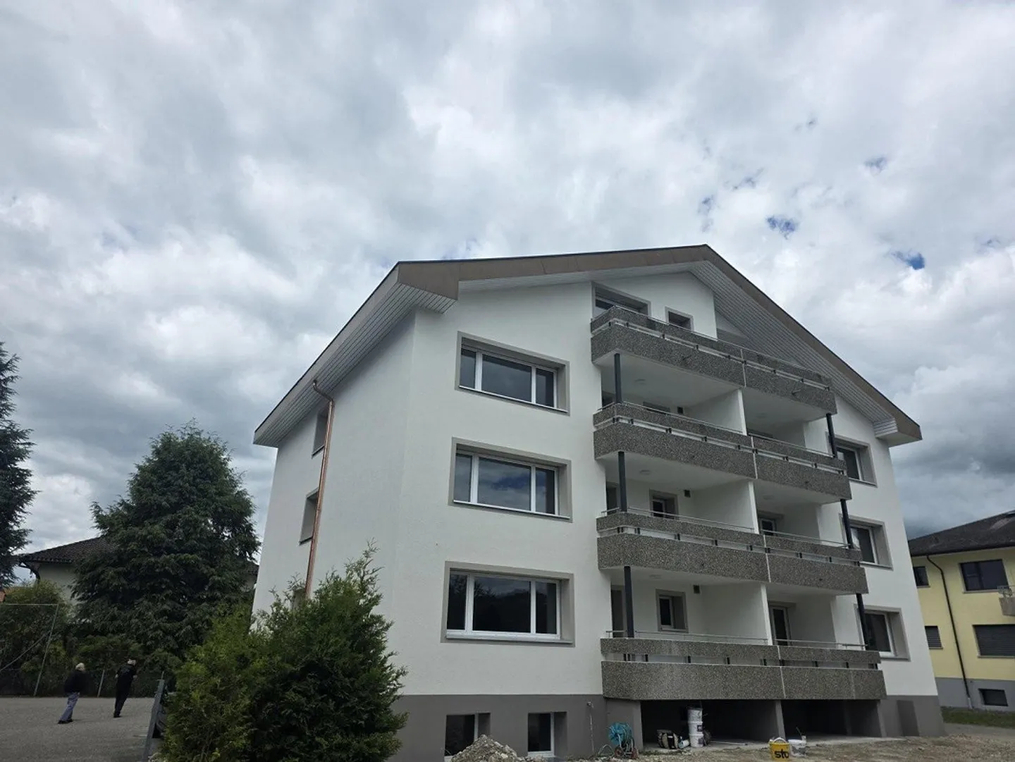 Moderne Wohnungen in Familiengegend - Foto 1 von 10
