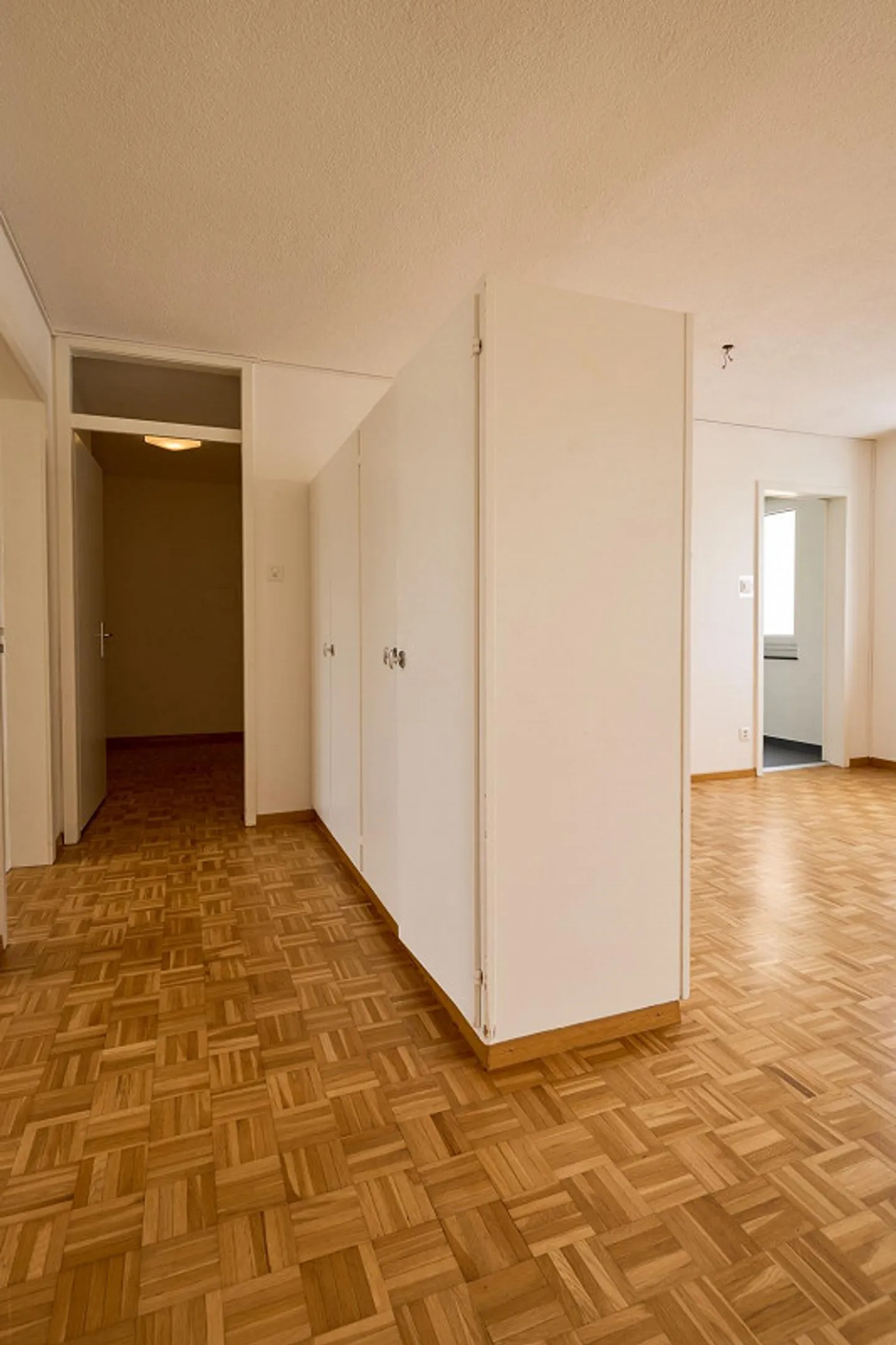 Sonnige 4.5 Zimmer Genossenschaftswohnung - Foto 8 von 15