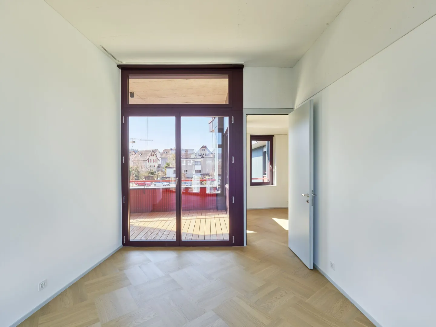 Room-high apartment in the new construction project "Chrüzacher" - Photo 9 of 11