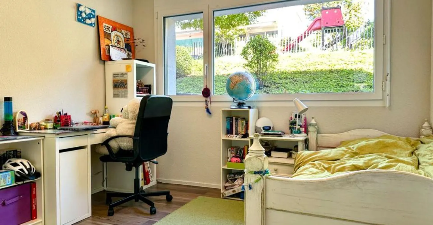Appartement familial avec terrasse-jardin - Photo 7 sur 12