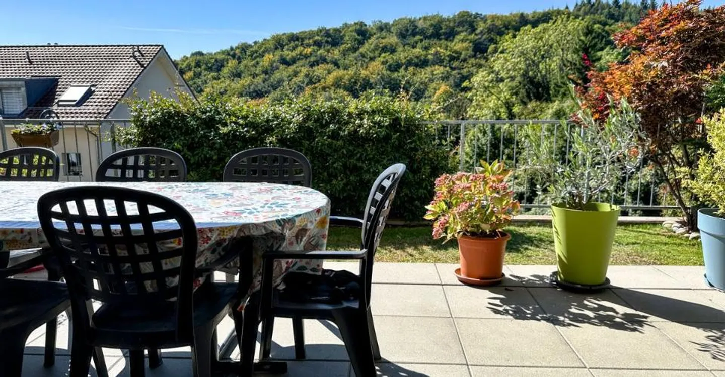 Appartement familial avec terrasse-jardin - Photo 11 sur 12