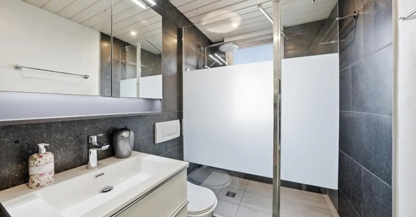 Bright and comfortable apartment 10 minutes from amenities - Photo 8 of 8