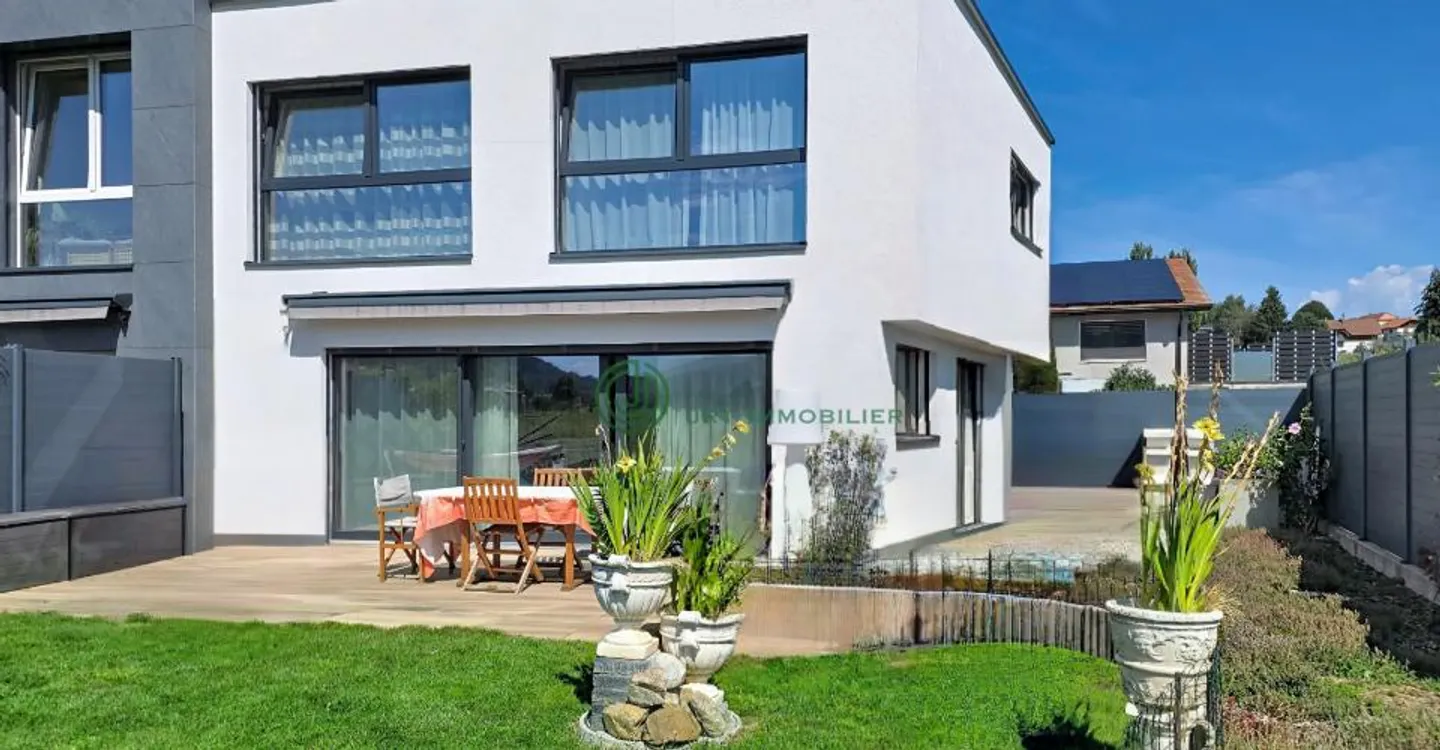 Le Mouret (FR) – Makelloses, helles und ruhiges 4,5-Zimmer-Haus - Foto 1 von 9
