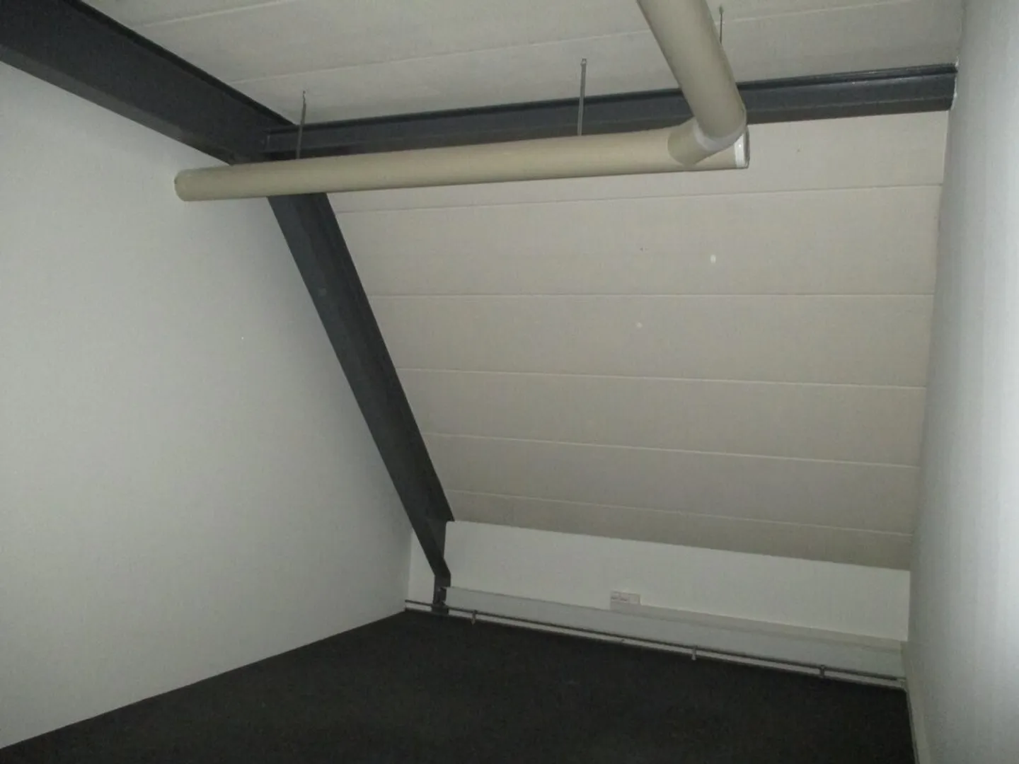 Accessible Archive Space for Rent - Photo 2 of 3