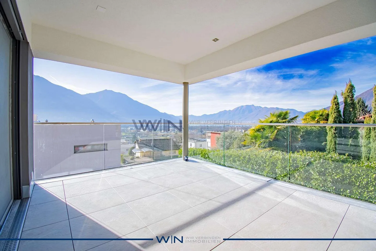 Luxuriöses Einfamilienhaus - Foto 7 von 13