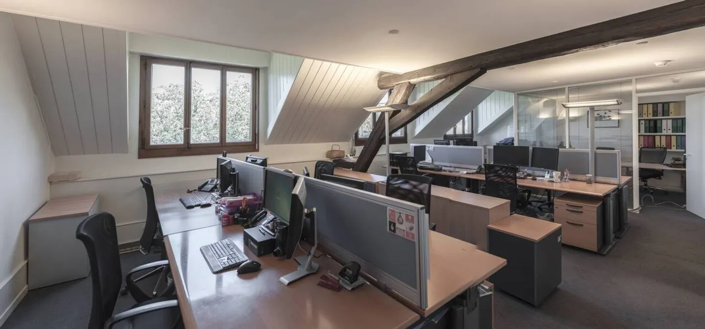 PRÄCHTIGE BÜROFLÄCHE IN EINEM PRESTIGETRÄCHTIGEN VIER - Foto 9 von 12