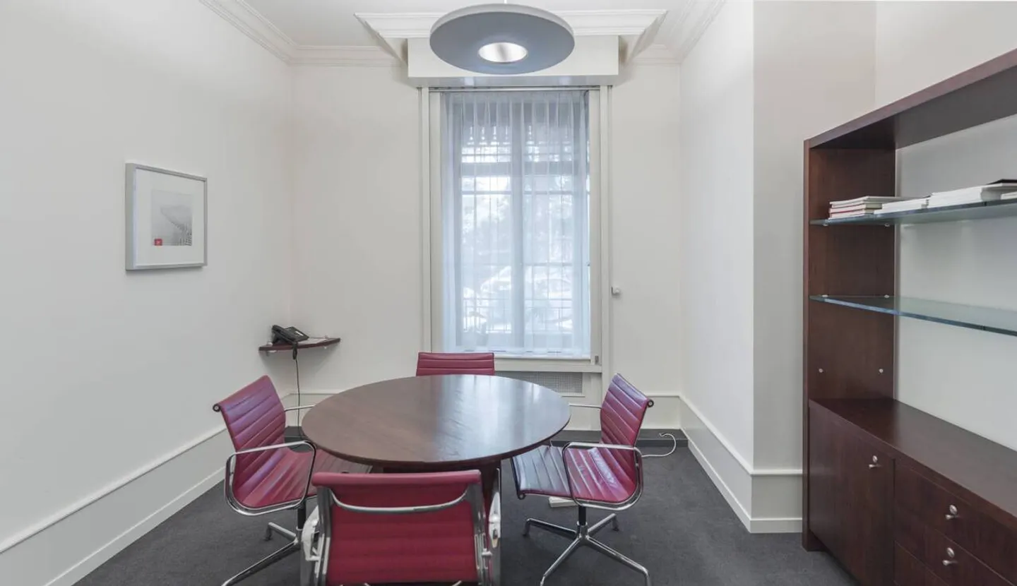 PRÄCHTIGE BÜROFLÄCHE IN EINEM PRESTIGETRÄCHTIGEN VIER - Foto 7 von 12