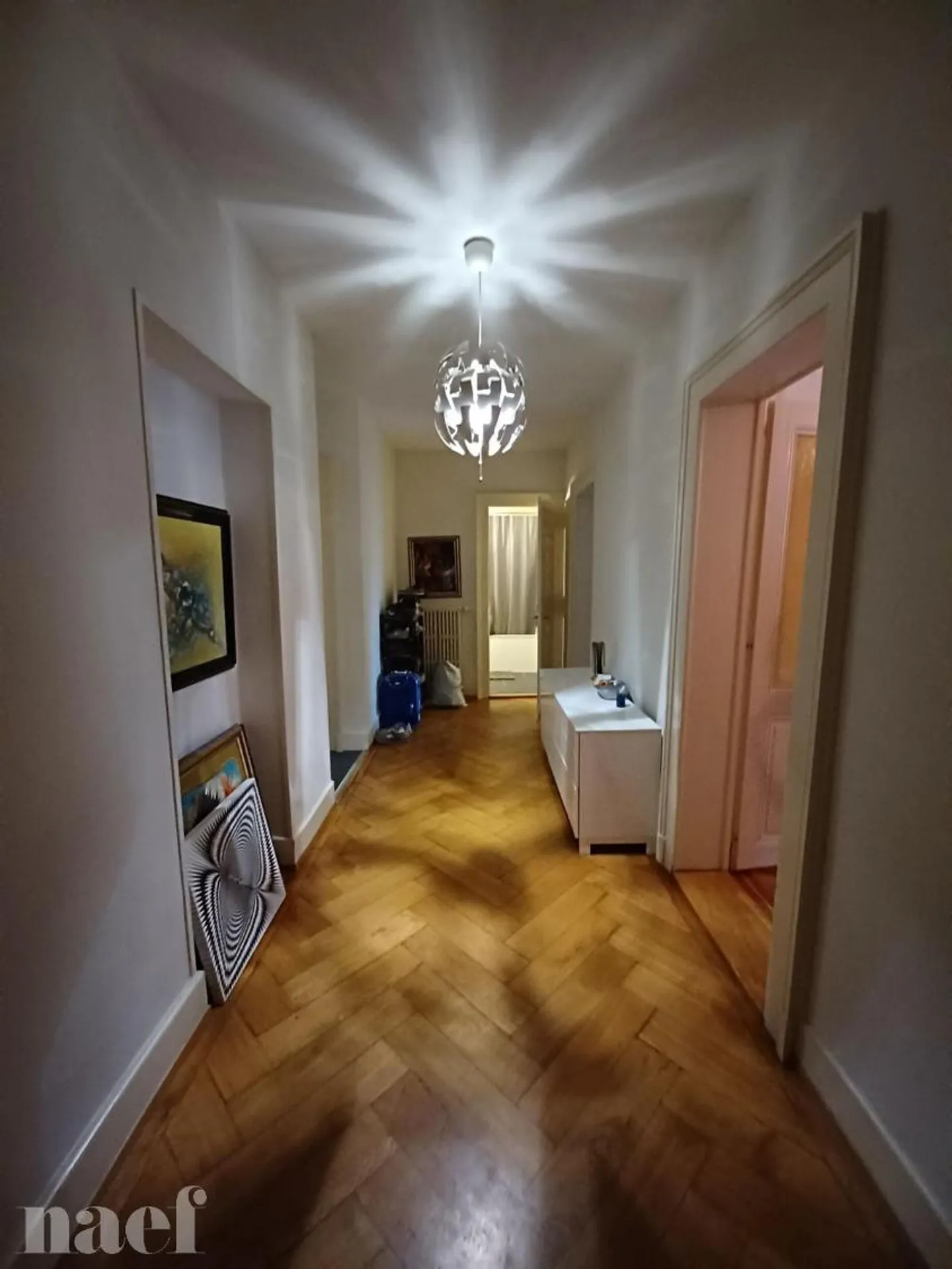 Ampio appartamento di 2,5 stanze nel centro di Losanna - Foto 5 di 6