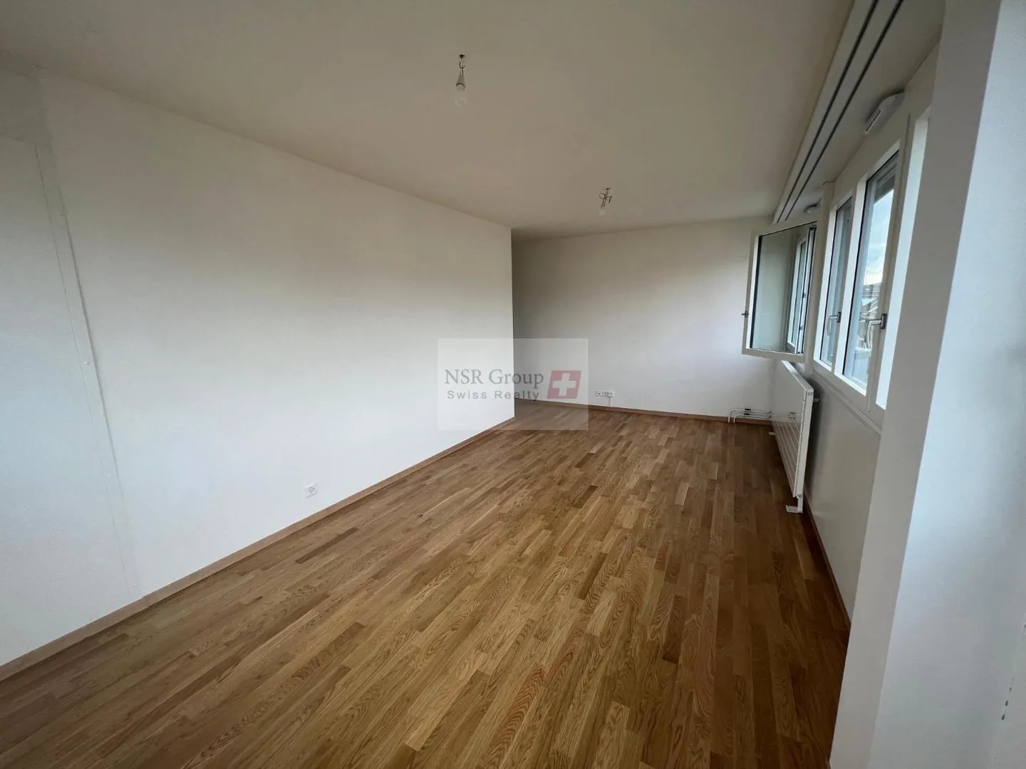 Elegant 5-room renovated apartment in the sought-after neighborhood of Carouge - Photo 11 of 12