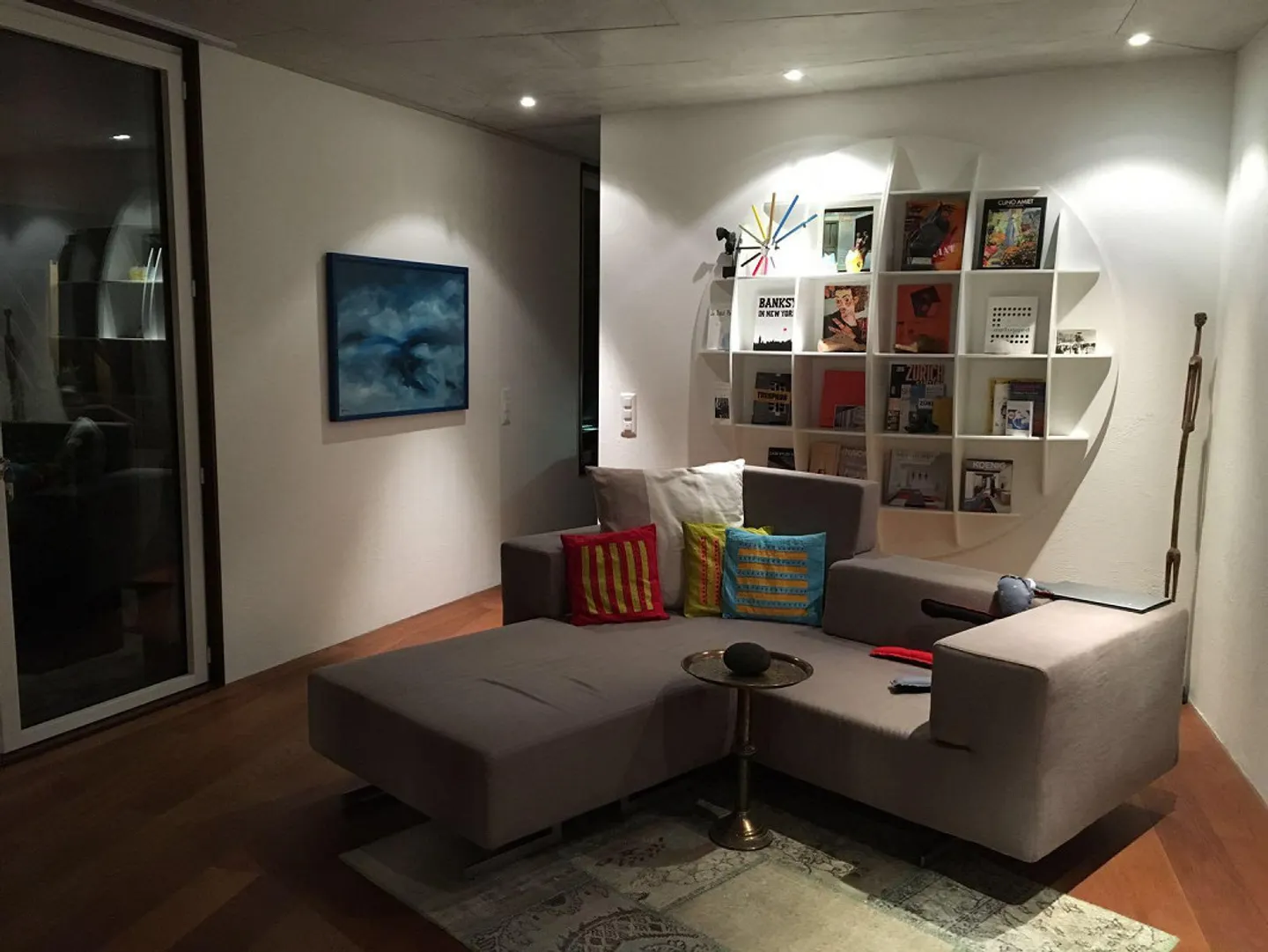 Stylish 3.5-Room Apartment in Zurich with Balcony and Garage Parking - Photo 9 of 23