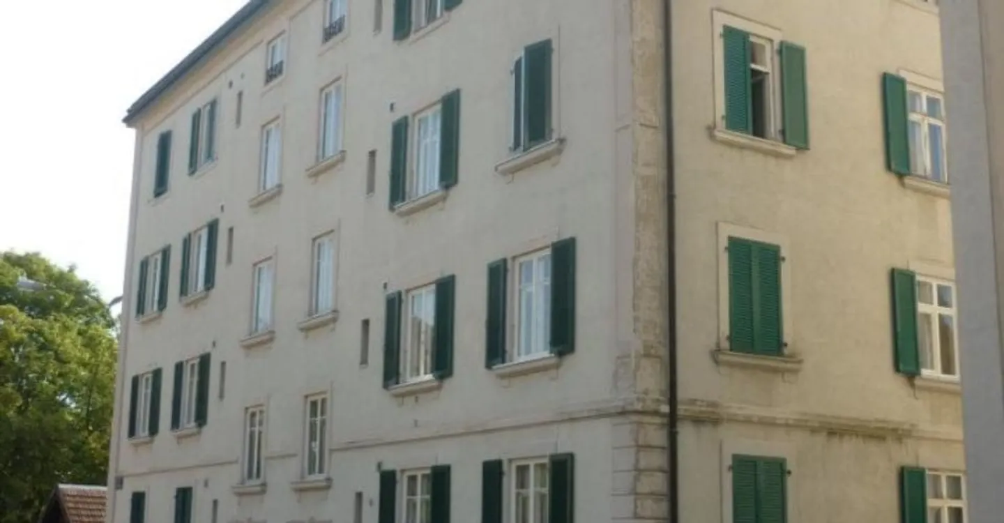 01046 - 4-Zimmer-Wohnung - Sorbiers 13 - La Chaux-de-Fonds - Foto 1 von 1