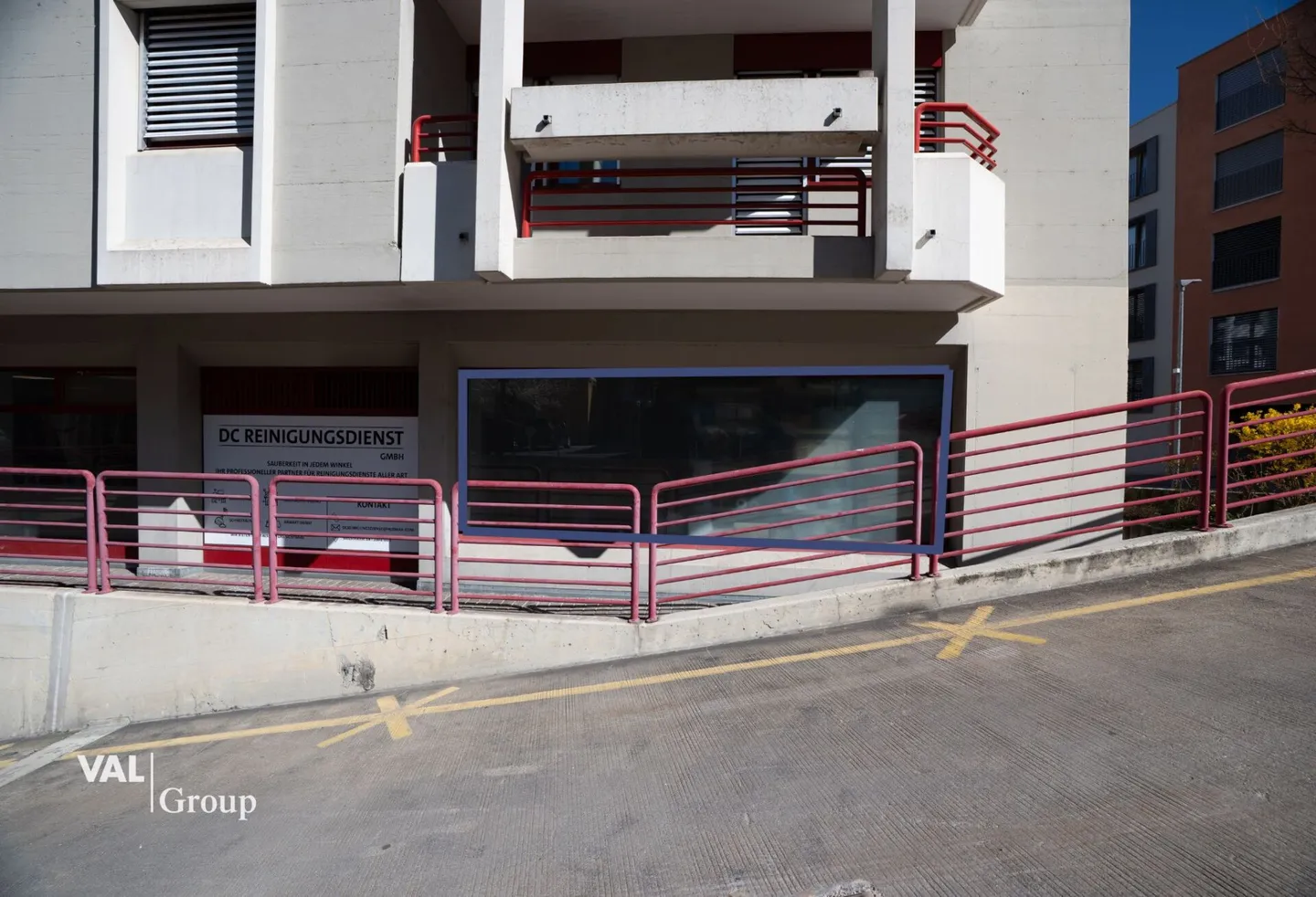 Spazio pubblicitario in posizione centrale a Brig in affitto - Foto 1 di 5