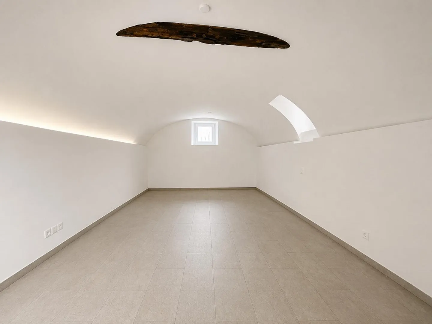 Appartamento elegante con patio privato - Foto 4 di 9
