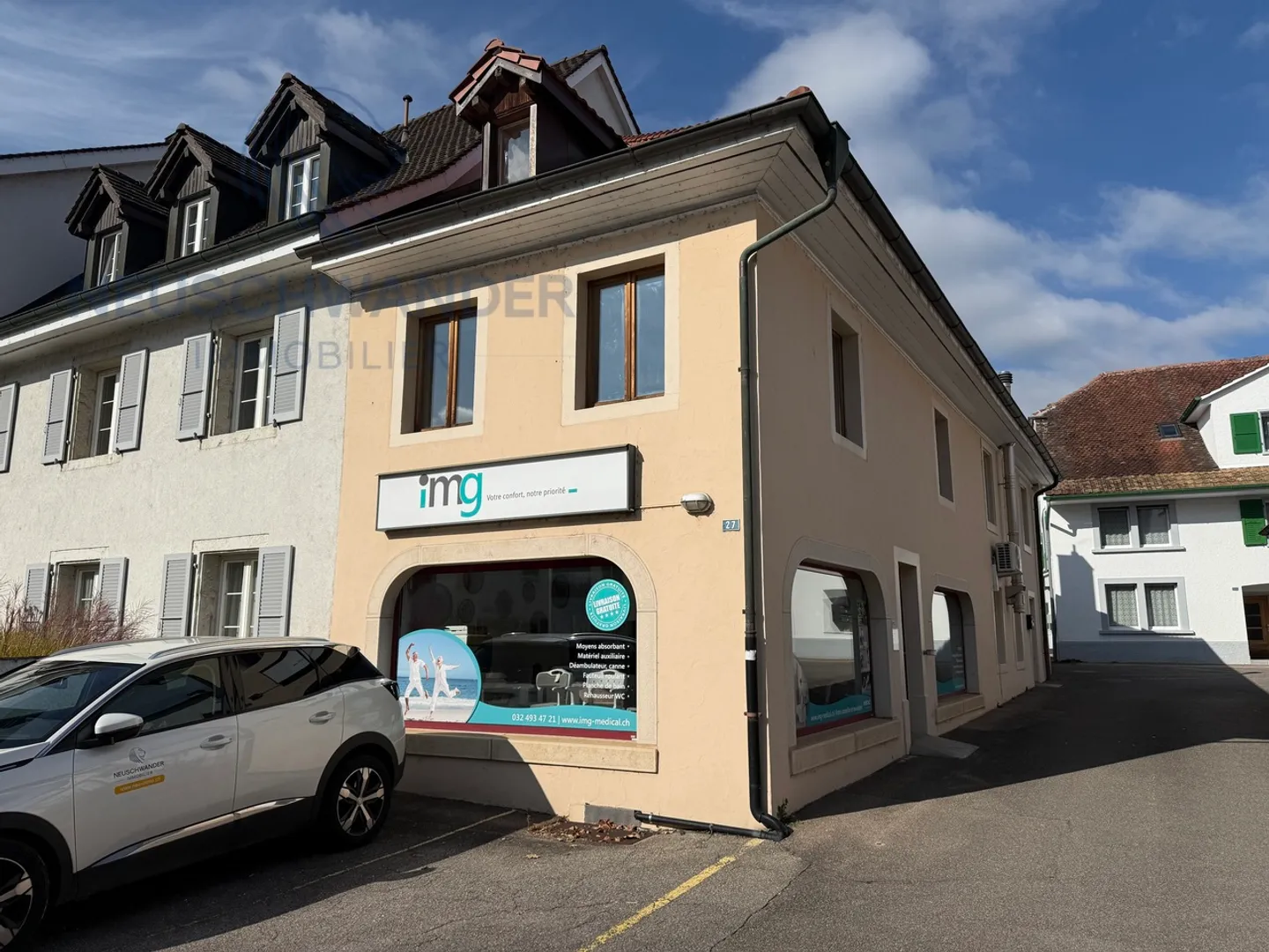 Vivi a casa con molto poco beneficio - Foto 1 di 11