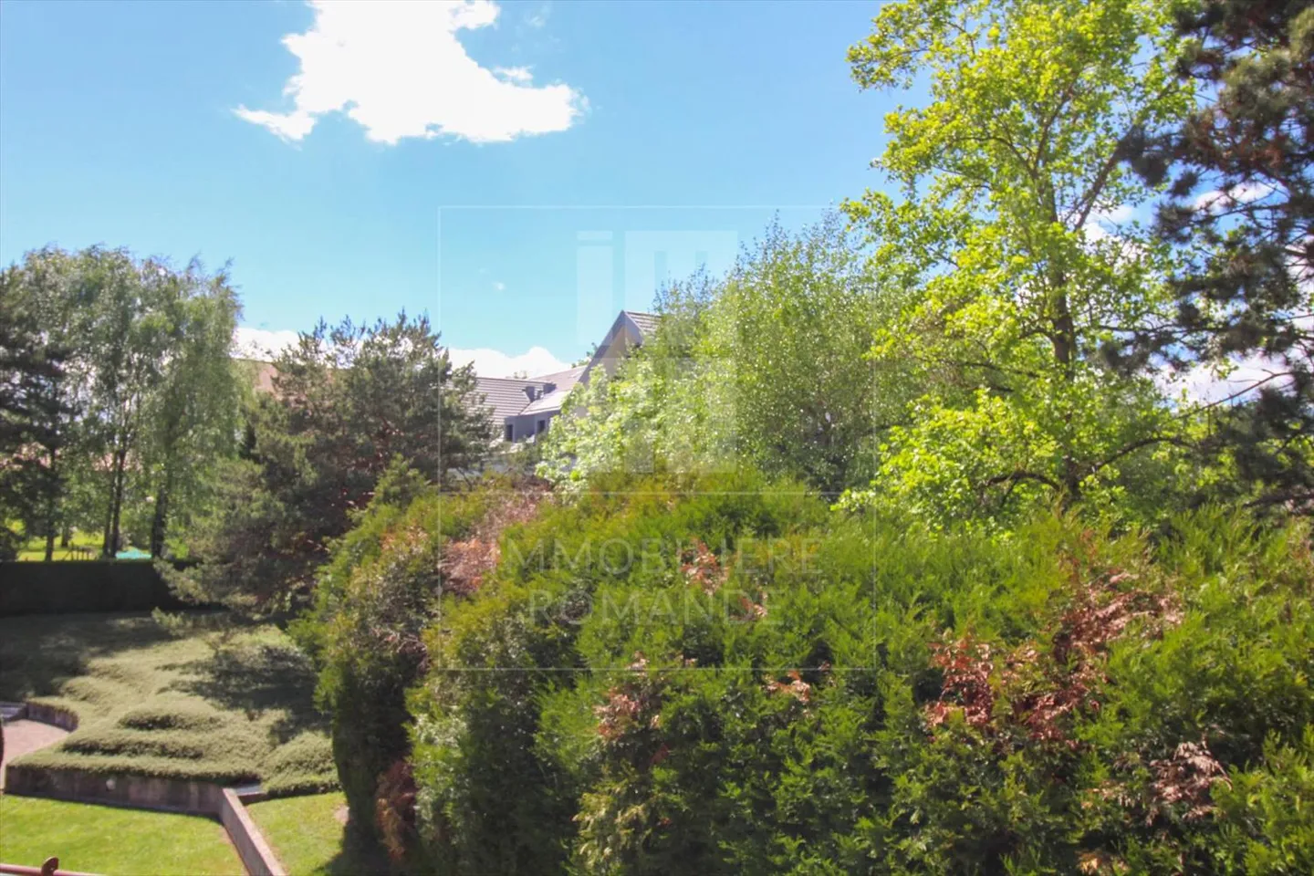 Appartamento duplex luminoso con 4,5 stanze nel centro del villaggio - Foto 13 di 13