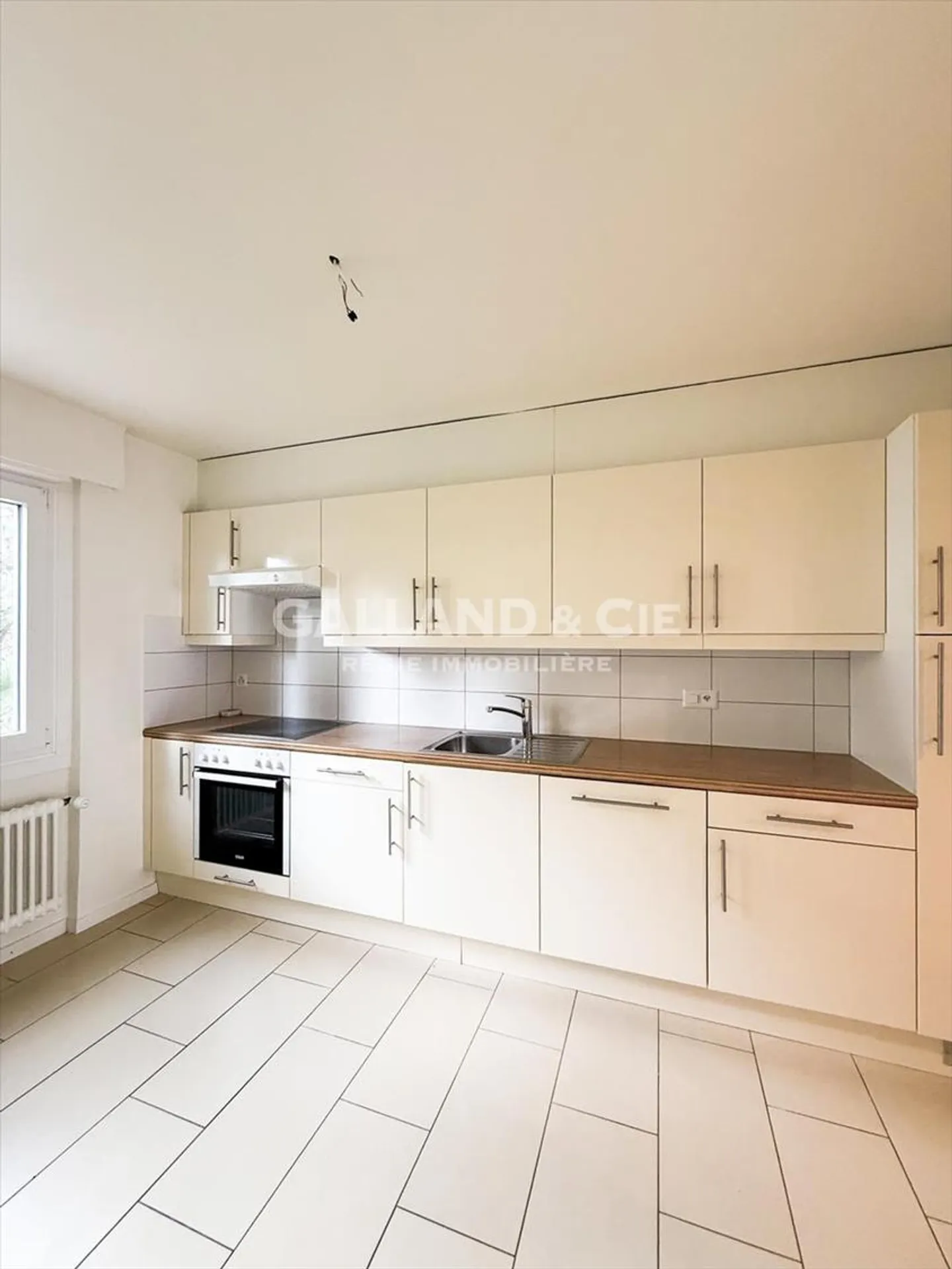 Appartement 3 pièces - Photo 2 sur 8