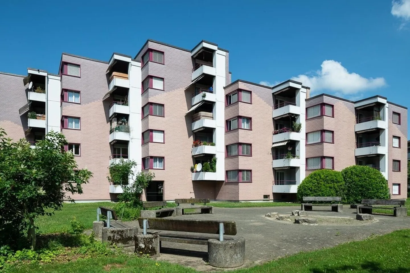 Ruhiges Wohnen in gepflegtem Quartier - Foto 1 von 12