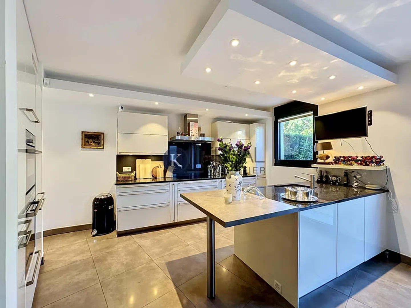 Élégant appartement en triplex avec prestations haut de gamme - Foto 4 di 13