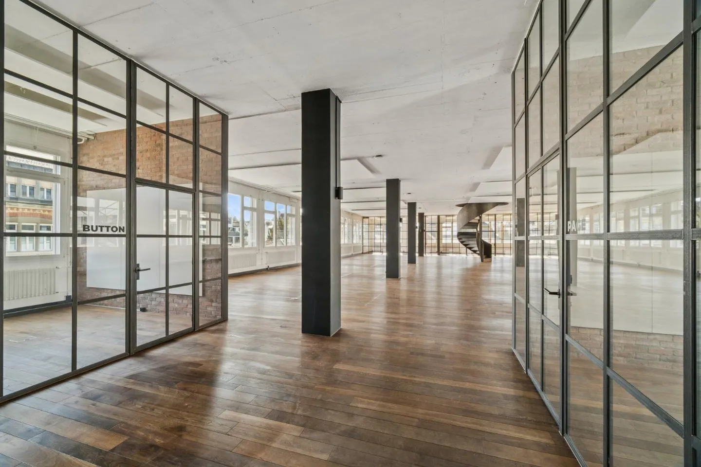 Work, Present, Inspire - All in One Space - Photo 5 of 9
